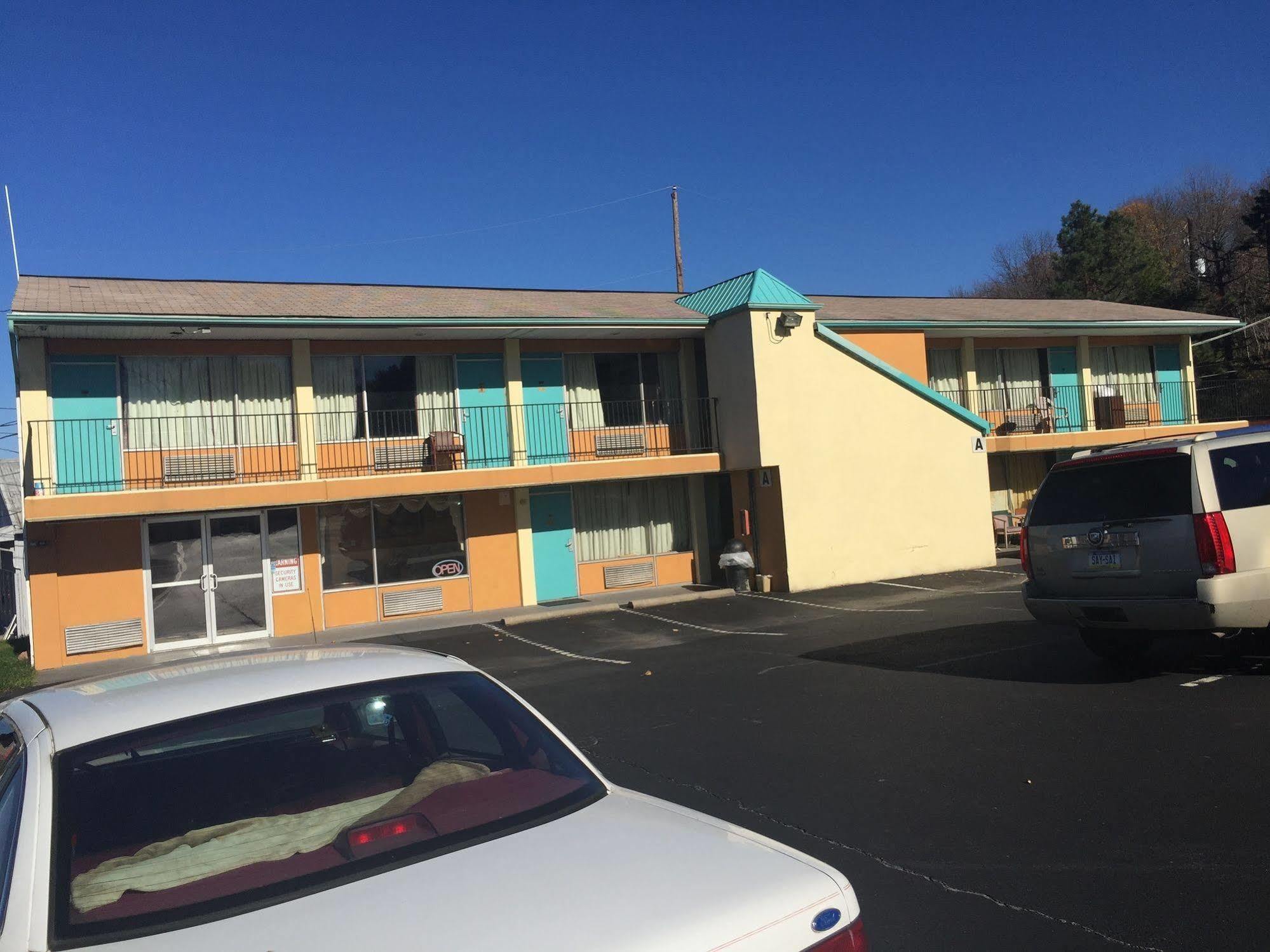 Executive Motel 3*